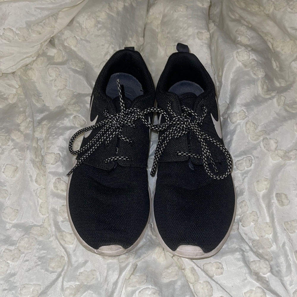 Women's Nike Roche